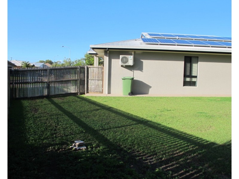6 Lexington Court, Bowen QLD 4805