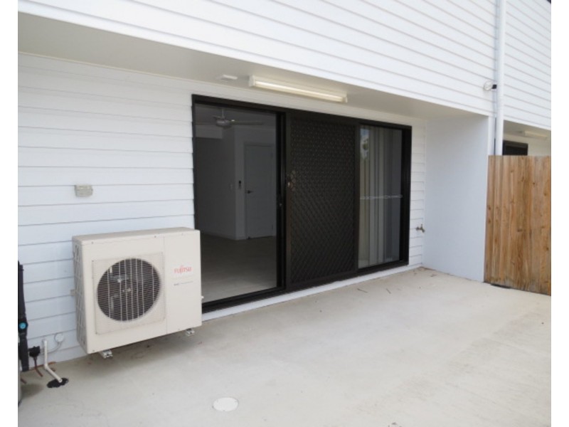 2/9 Gordon Street, Bowen QLD 4805