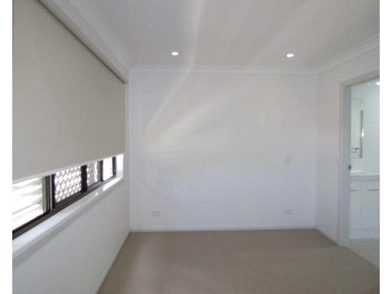 2/9 Gordon Street, Bowen QLD 4805