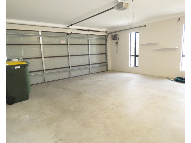 16 Sunshine Court, Bowen QLD 4805