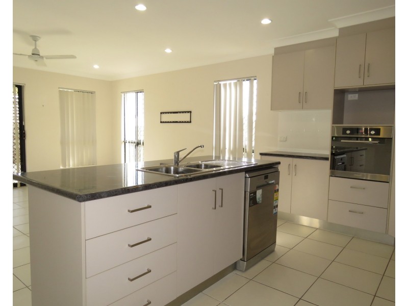 16 Sunshine Court, Bowen QLD 4805