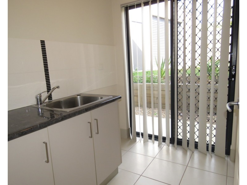 16 Sunshine Court, Bowen QLD 4805