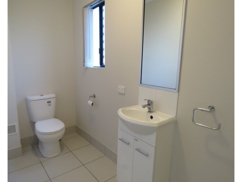 16 Sunshine Court, Bowen QLD 4805