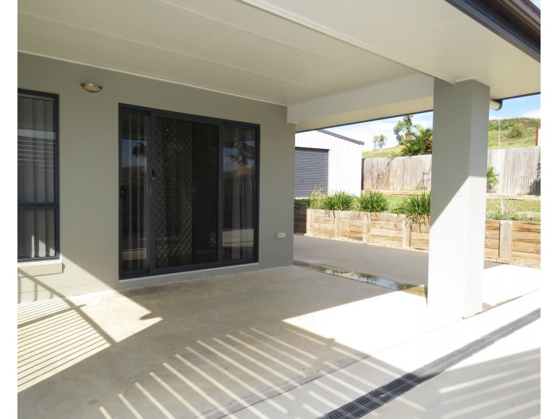 16 Sunshine Court, Bowen QLD 4805