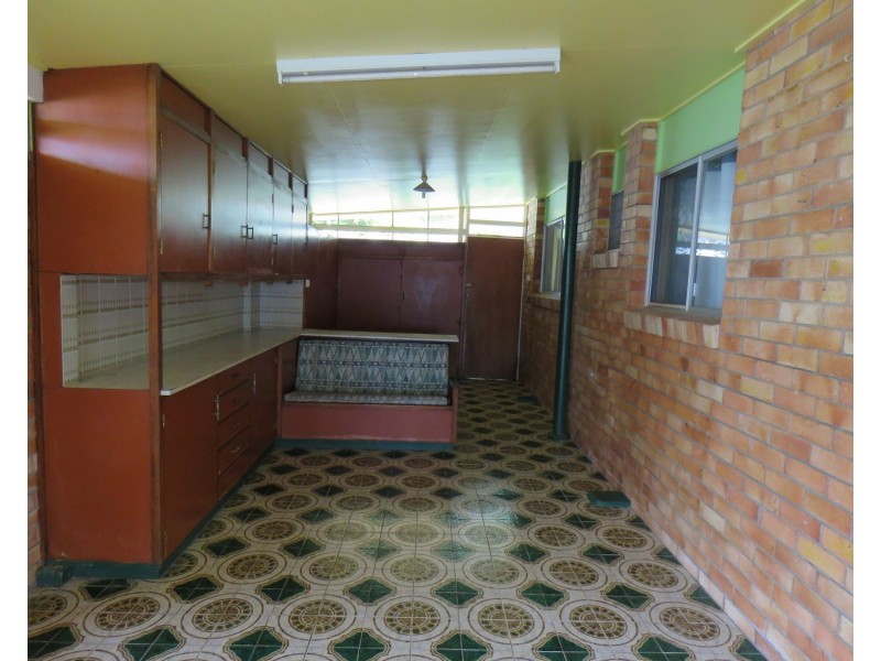 15 Casuarina Street, Bowen QLD 4805