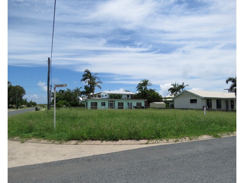 7 Scott Avenue, Bowen QLD 4805