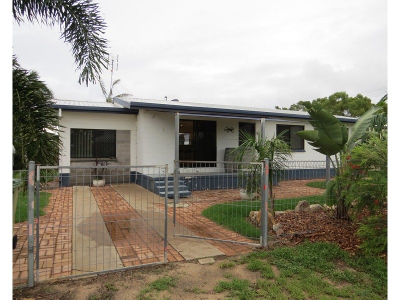 36 Creek Street, Bowen QLD 4805