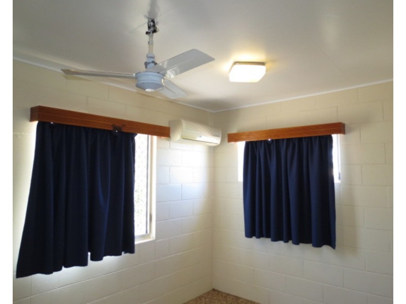 14 Kennedy Street, Bowen QLD 4805