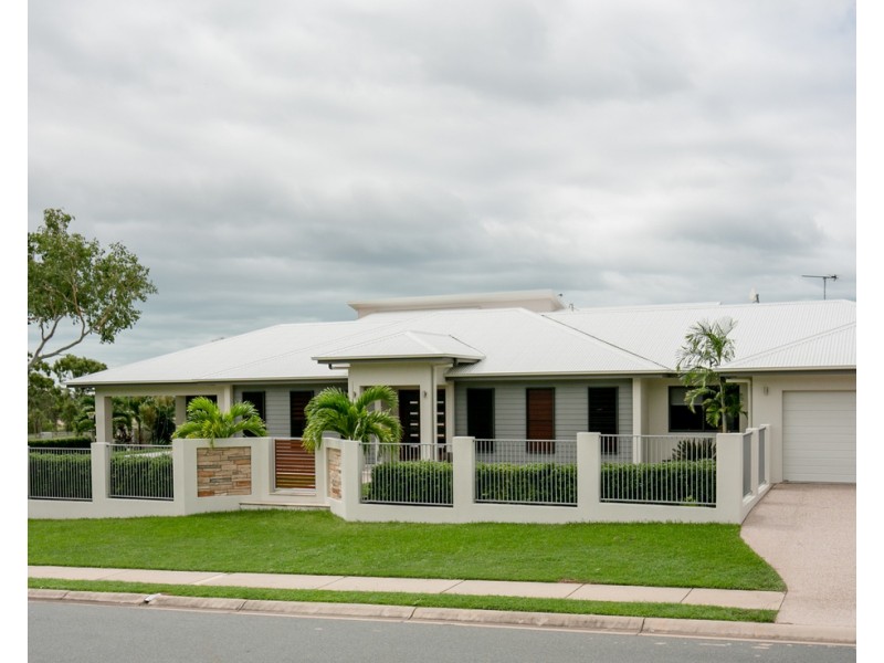 1 – 3 Fairway Drive, Bowen QLD 4805