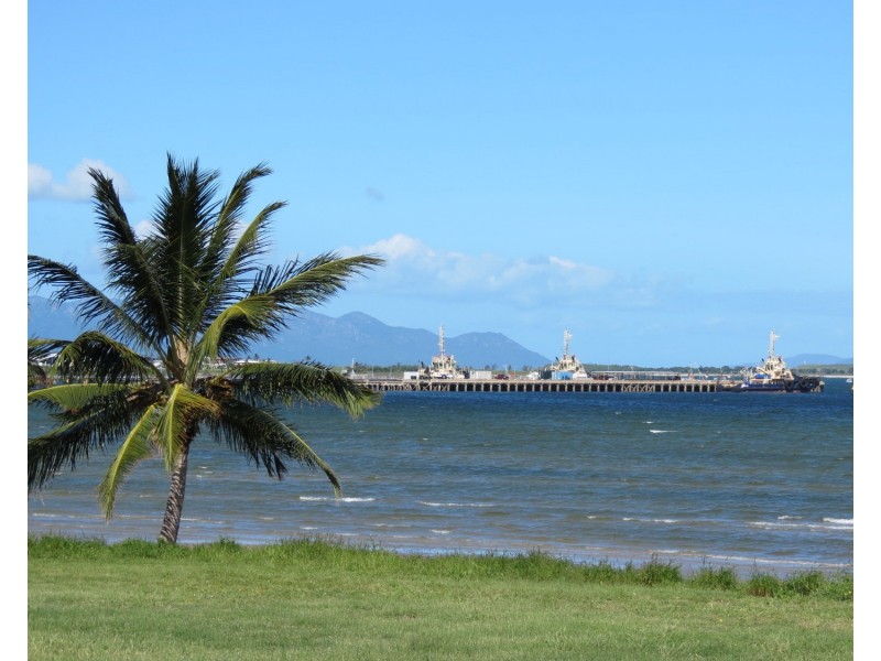 20 Quay Street, Bowen QLD 4805