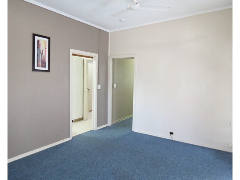 17 Gloucester Street, Bowen QLD 4805