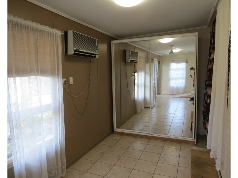 17 Gloucester Street, Bowen QLD 4805
