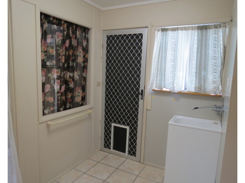 17 Gloucester Street, Bowen QLD 4805