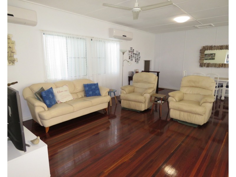 75 Queens Beach Esplanade, Bowen QLD 4805