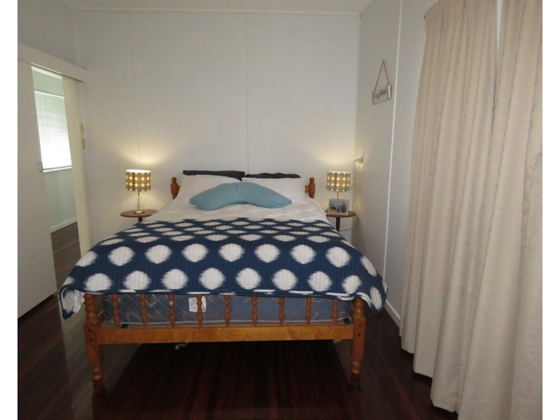 75 Queens Beach Esplanade, Bowen QLD 4805