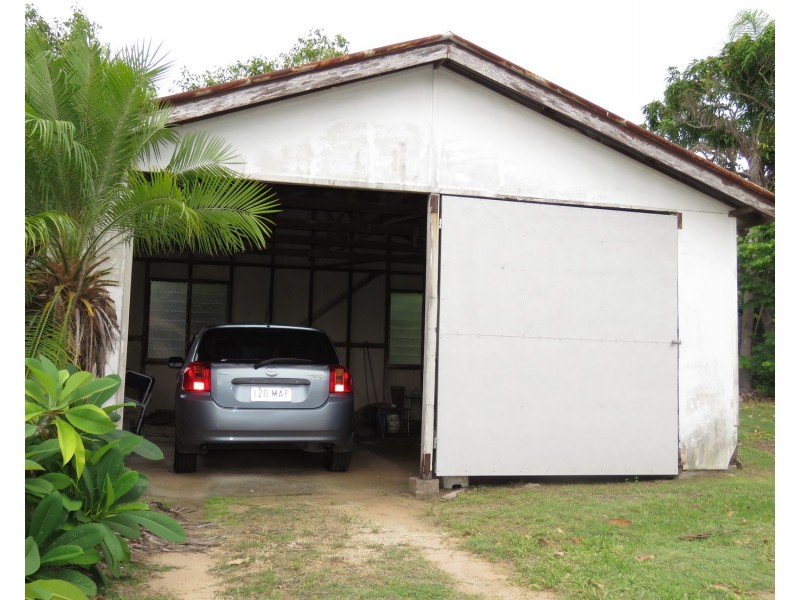 4 Denison Street, Bowen QLD 4805