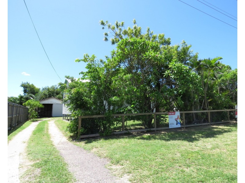 4 Denison Street, Bowen QLD 4805