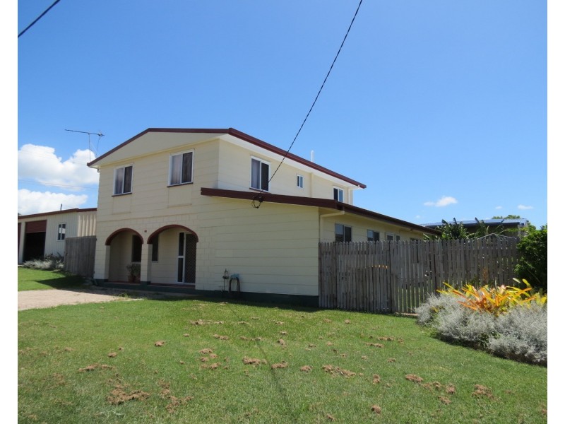 98 Gregory Street, Bowen QLD 4805