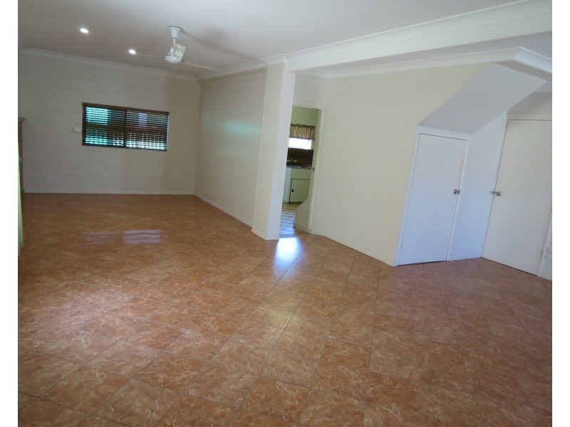 98 Gregory Street, Bowen QLD 4805