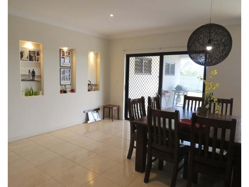 6 Banks Drive, Bowen QLD 4805