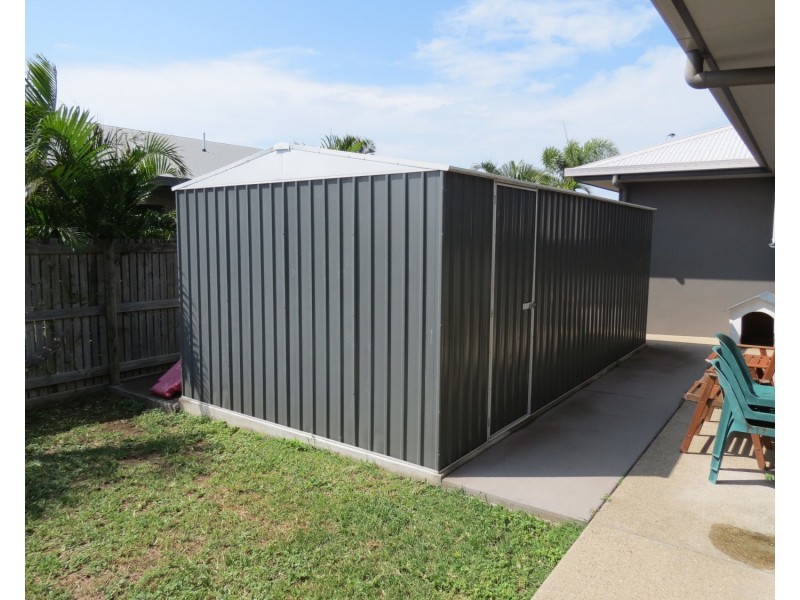 6 Banks Drive, Bowen QLD 4805