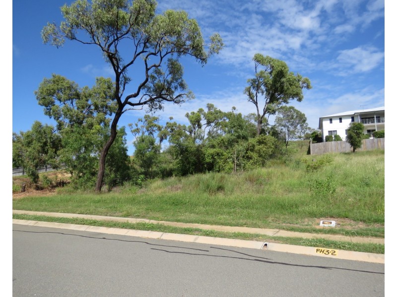 9 Links Road, Bowen QLD 4805