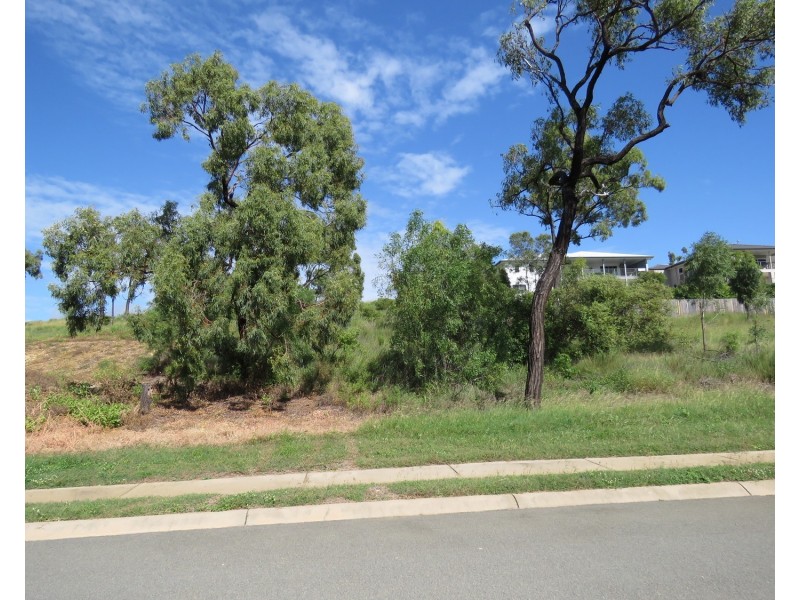 9 Links Road, Bowen QLD 4805