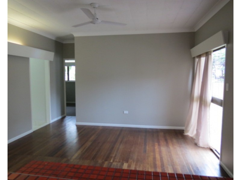 4A Kennedy Street, Bowen QLD 4805