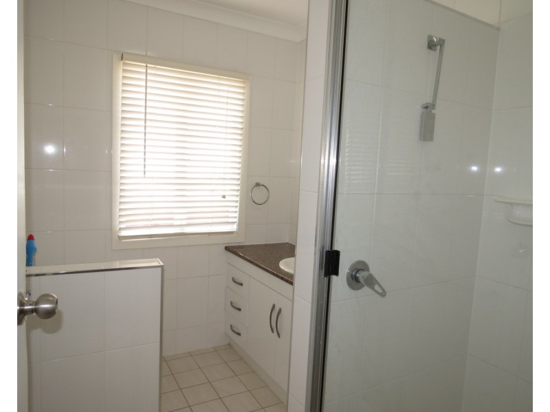 77 Livingstone Street, Bowen QLD 4805