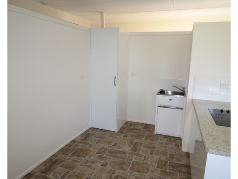 77 Livingstone Street, Bowen QLD 4805