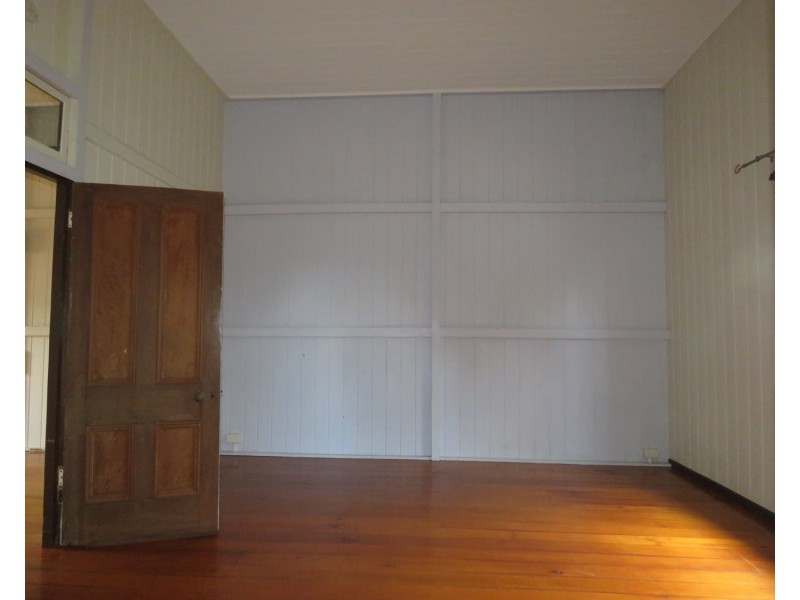 61 Kennedy Street, Bowen QLD 4805