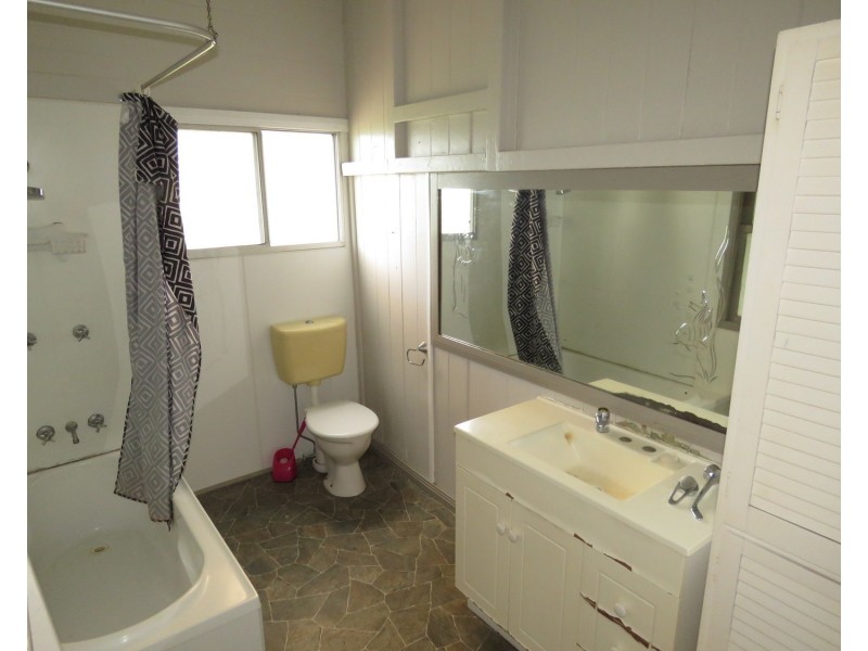 61 Kennedy Street, Bowen QLD 4805