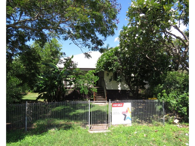 61 Kennedy Street, Bowen QLD 4805