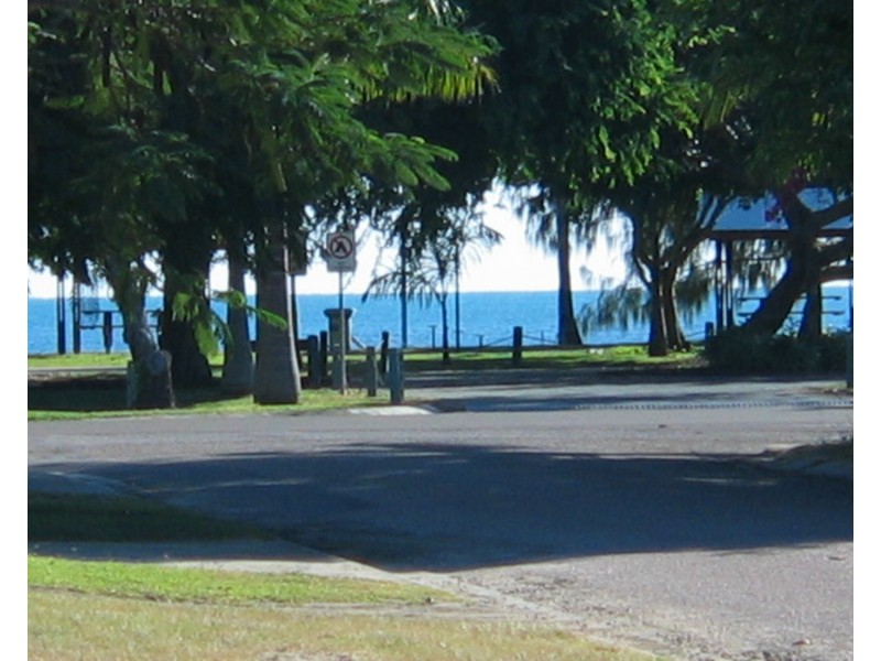 45 Holborne Street, Bowen QLD 4805