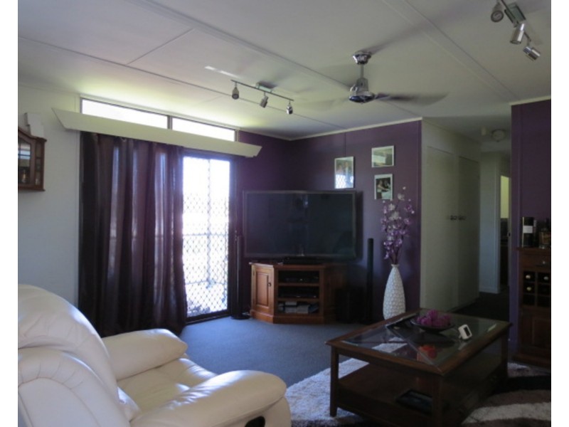 113 Hillview Road, Bowen QLD 4805