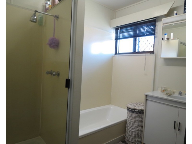 113 Hillview Road, Bowen QLD 4805