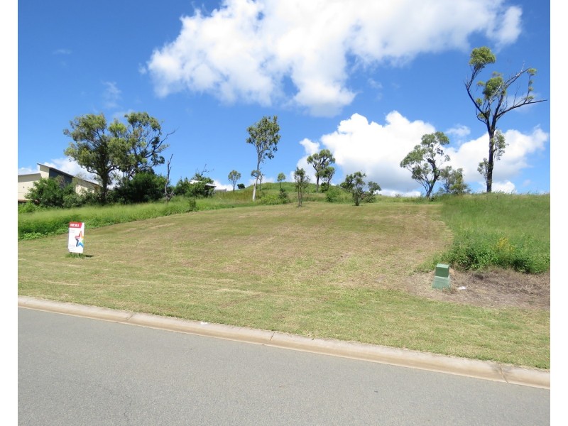 102 Ocean View Drive, Bowen QLD 4805