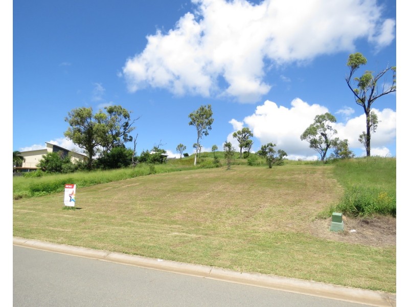 102 Ocean View Drive, Bowen QLD 4805