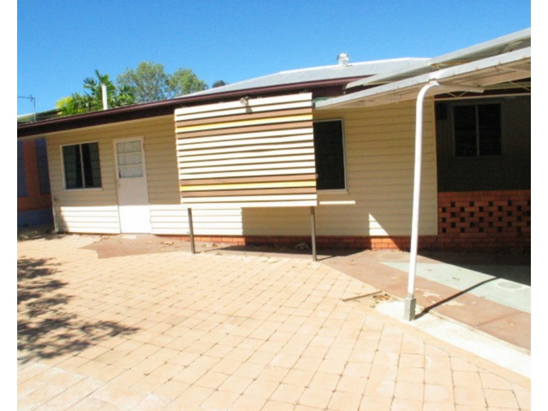 4 Sproule Street, Bowen QLD 4805
