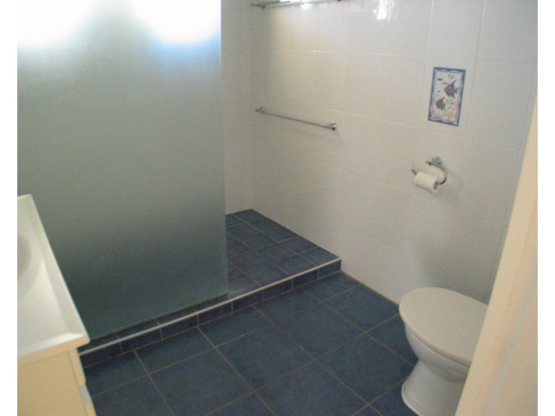 4 Sproule Street, Bowen QLD 4805