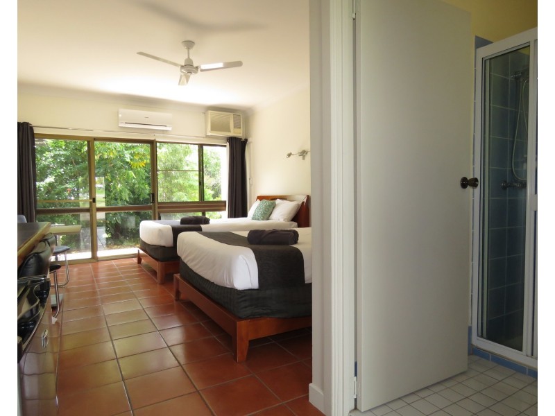 18512 Bruce Highway, Bowen QLD 4805