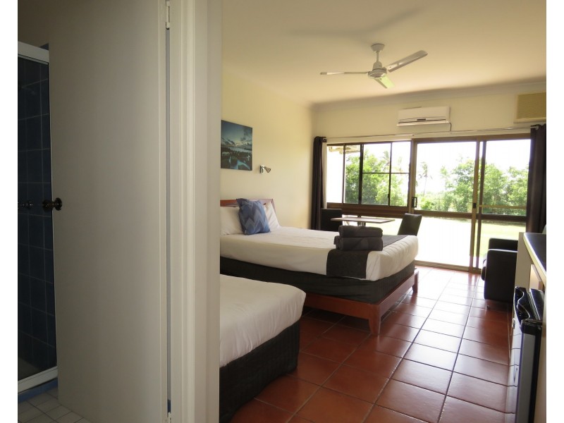 18512 Bruce Highway, Bowen QLD 4805