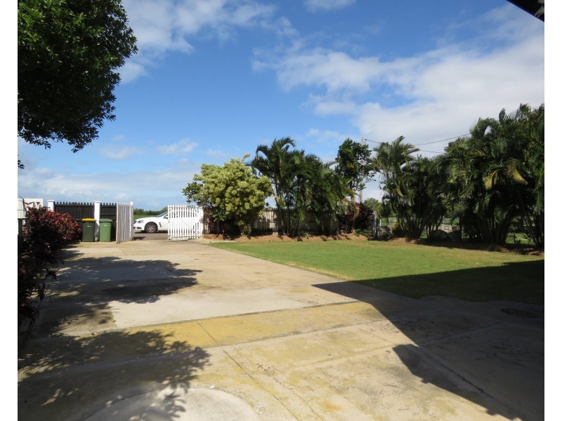45 Soldiers Road, Bowen QLD 4805