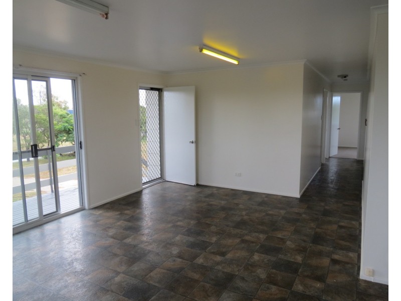 12 Betzels Lane, Bowen QLD 4805