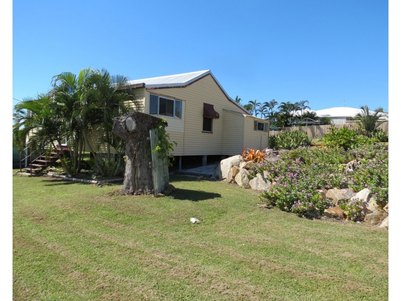 59 Reynolds Street, Bowen QLD 4805