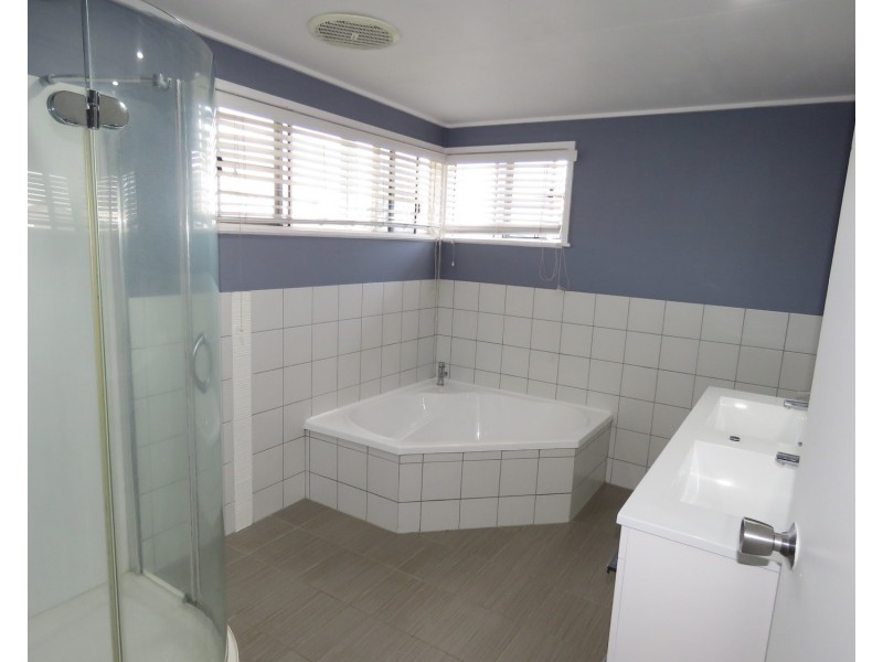 38 Whitsunday Street, Bowen QLD 4805