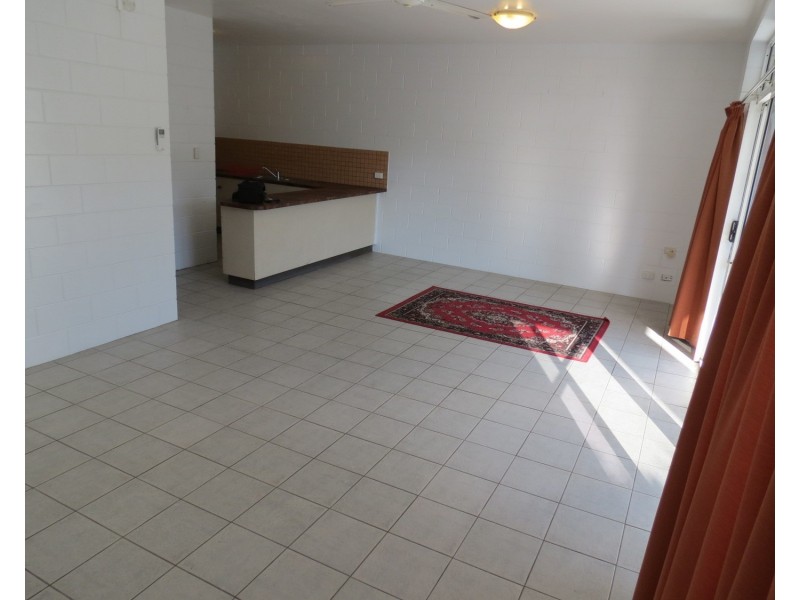 10/89 Horseshoe Bay Road, Bowen QLD 4805