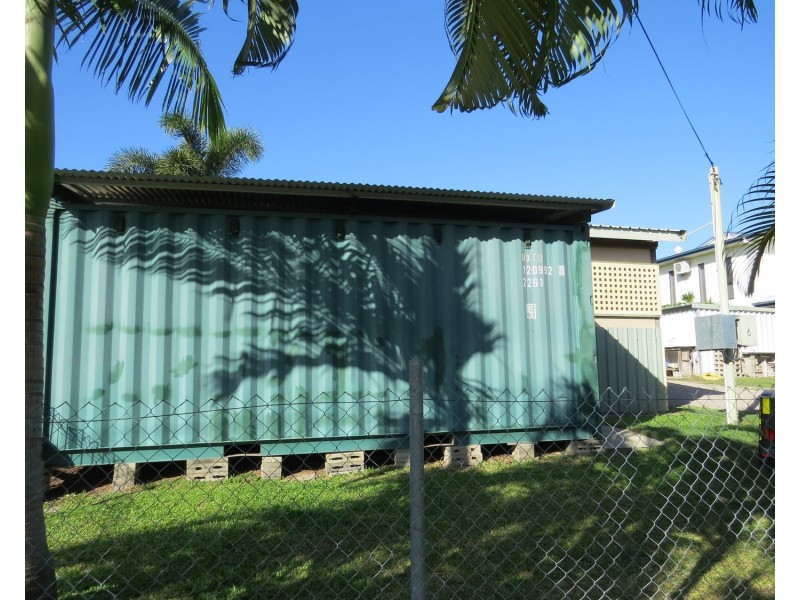 6 Baxter Avenue, Brisk Bay QLD 4805
