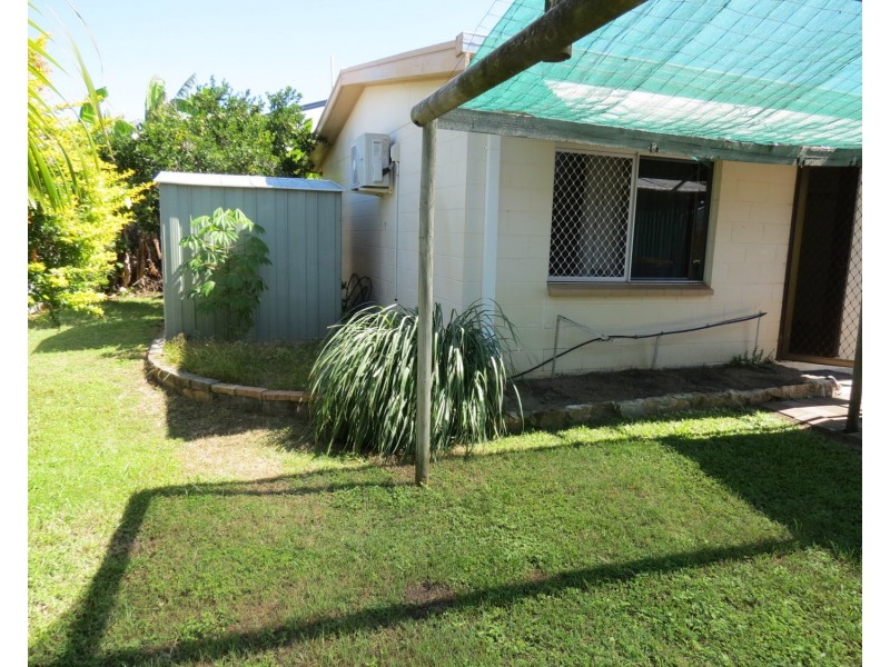 4/89 Powell Street, Bowen QLD 4805