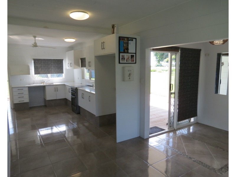 280 Kelsey Road, Bowen QLD 4805